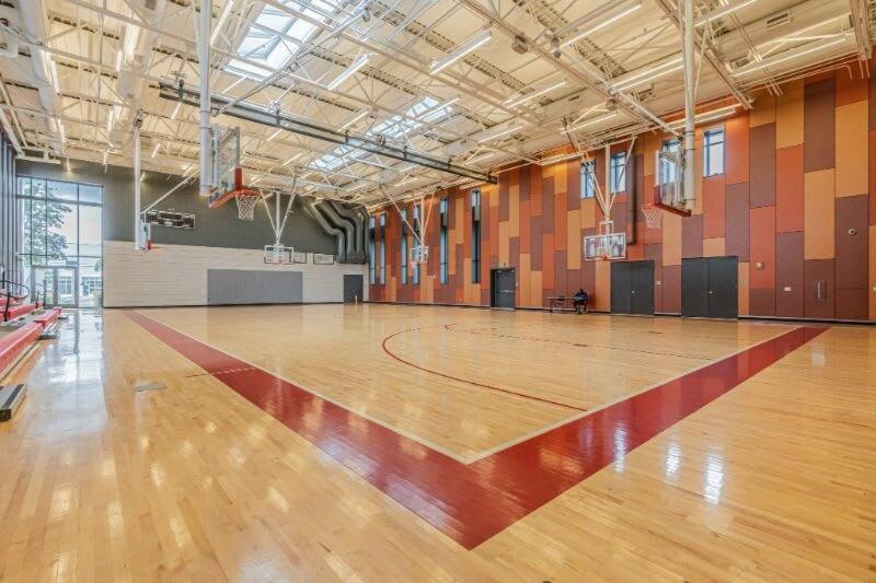 2bd Spacious Retreat Free Parking Gym Near Downtown Daire *
